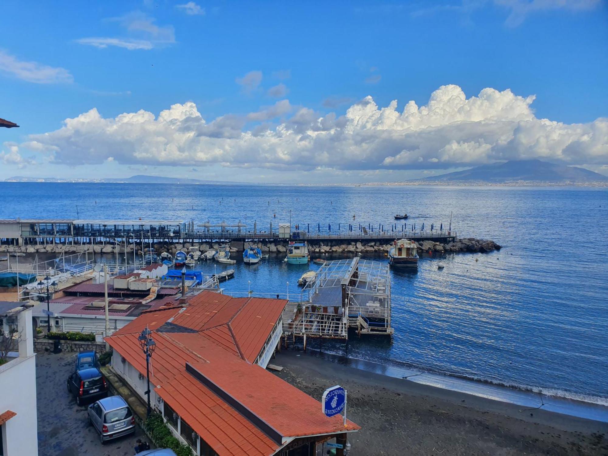 Il Borgo Antico Sorrento Sea View Apartamento Exterior foto