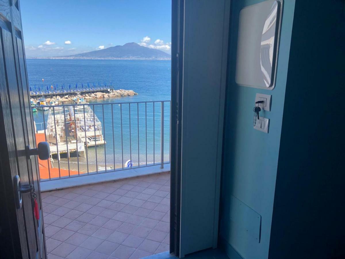 Il Borgo Antico Sorrento Sea View Apartamento Exterior foto